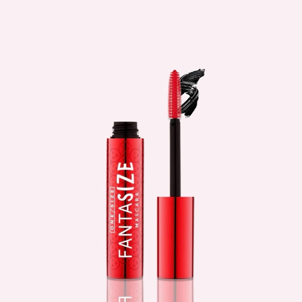 NWT ONE/SIZE Fantasize Lifting & Lengthening Mascara in Black FULL SIZE 13.2g